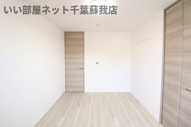 コンフォール古市場 ANNEXの洋室|広々とした洋室です