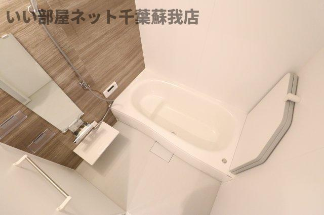 コンフォール古市場 ANNEXの浴室|日々の疲れを癒すお風呂付です