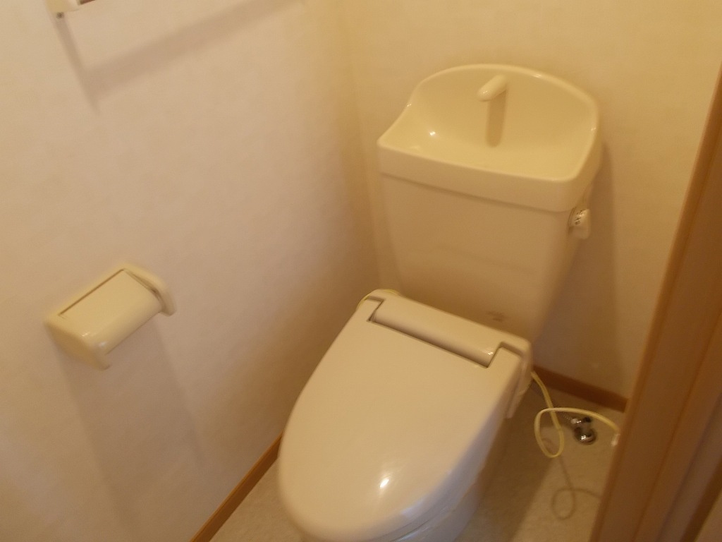 ファースト　デューⅤのトイレ