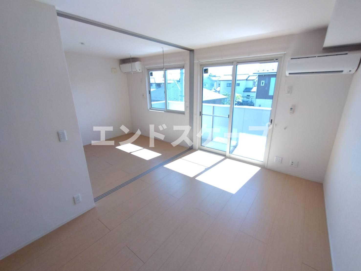 セレーネの居間・リビング|高崎、前橋エリアのお部屋探しはエンドスケープまで！お客様の理想お聞かせ下さい♪