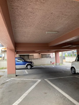 【駐車場】 | ロイヤルドミール