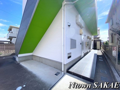 【エントランス】 | Lavita(ラヴィータ) | 毎日通るエントランスはこのようになっています