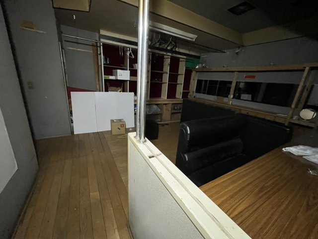 袋町事業用のバルコニー