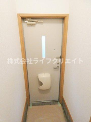 【玄関】 | メゾン・エスティ