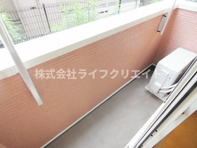 【バルコニー】 | メゾン・エスティ