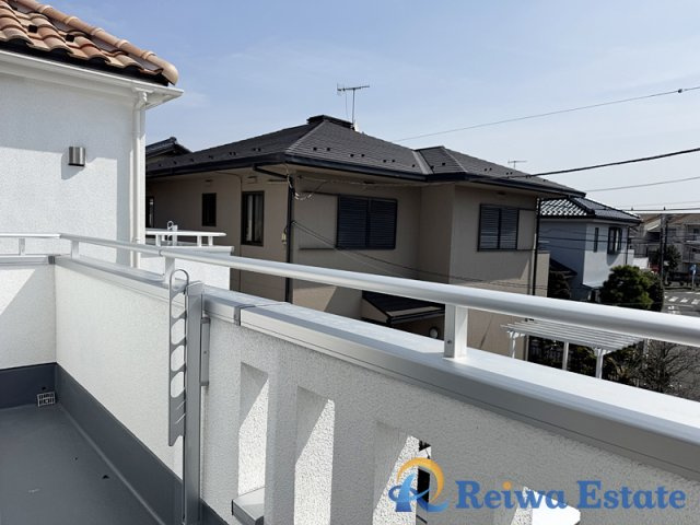 新築戸建　高座郡寒川町岡田7丁目　のバルコニー