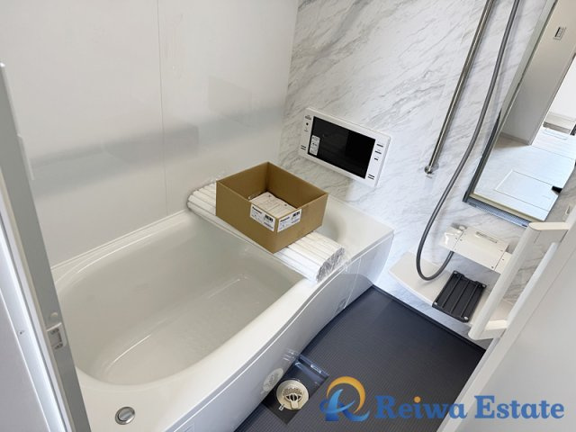 新築戸建　高座郡寒川町岡田7丁目　の浴室