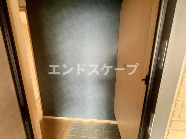 クレストコートAの玄関|高崎、前橋、伊勢崎エリアのお部屋探しはエンドスケープまで！お客様の理想お聞かせ下さい♪