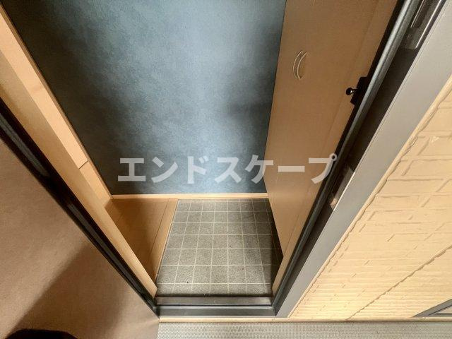 クレストコートAの玄関|高崎、前橋、伊勢崎エリアのお部屋探しはエンドスケープまで！お客様の理想お聞かせ下さい♪
