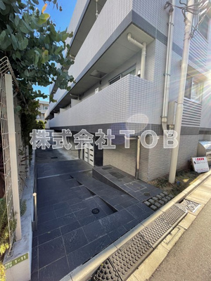 【エントランス】 | RAUM-ラウム-