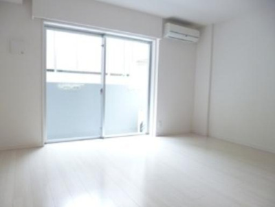 【バルコニー】 | RAUM-ラウム- | バルコニーあります