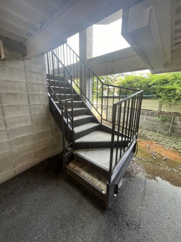 シャルマンハイツのエントランス