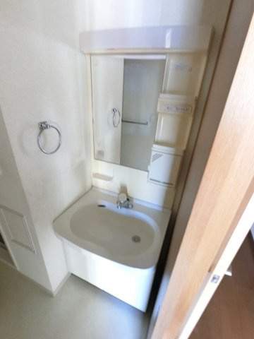 【独立洗面台】