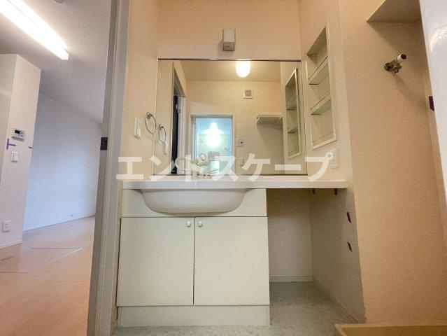 ウィングサプライアネックスの洗面所|高崎、前橋エリアのお部屋探しはエンドスケープまで！お客様の理想お聞かせ下さい♪