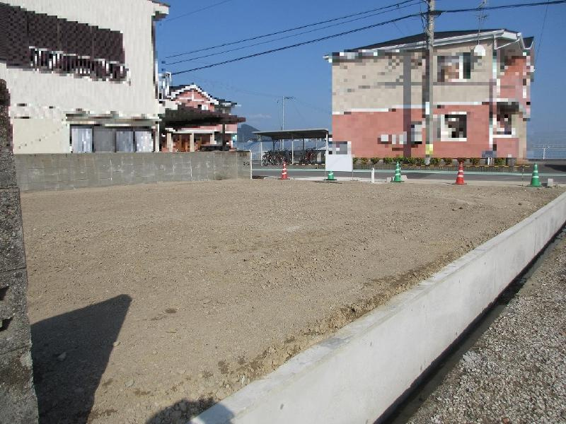 土佐市高岡町甲　売土地の外観
