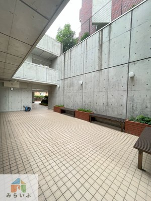 【エントランス】 | 石川橋セブン