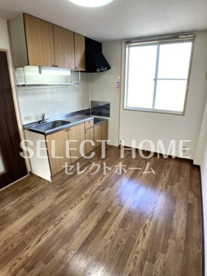 【居間・リビング】 | SurplusグレイスⅢ | リビングです