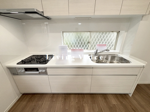 【キッチン】 | 【仲介手数料０円】厚木市森の里5丁目　中古一戸建て | 厚木市森の里5丁目　中古一戸建て