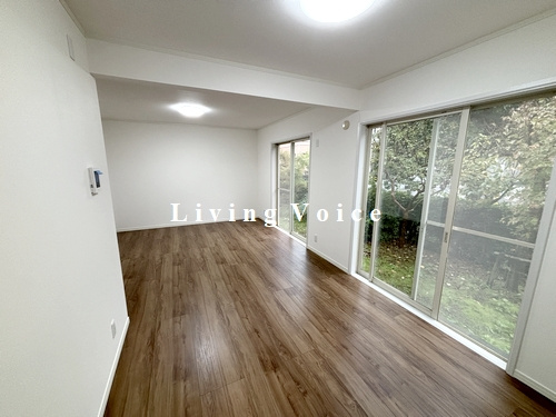 【洋室】 | 【仲介手数料０円】厚木市森の里5丁目　中古一戸建て | 厚木市森の里5丁目　中古一戸建て