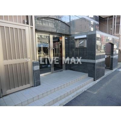 【エントランス】プレール・ドゥーク日暮里 