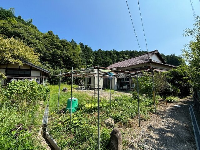【庭】 | 八幡町古民家