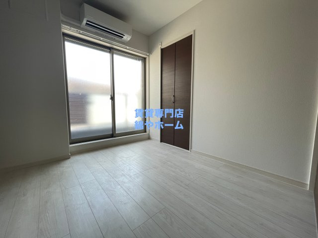 エルグランド住之江の洋室|広々とした洋室です