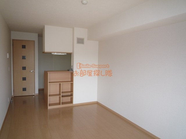 ハウスフリーデⅢの居間・リビング|同物件　イメージ写真