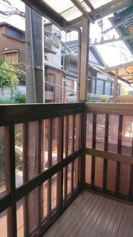 粟田口鳥居町戸建のバルコニー|南側の採光良好のバルコニー