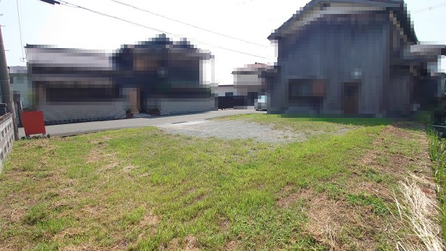 高島市新旭町熊野本47坪土地の前面道路含む現地写真