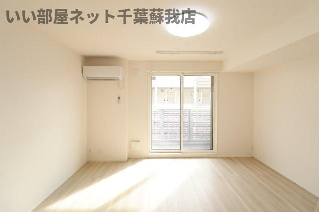 コンフォール古市場 ANNEXの居間・リビング|使いやすい居間です