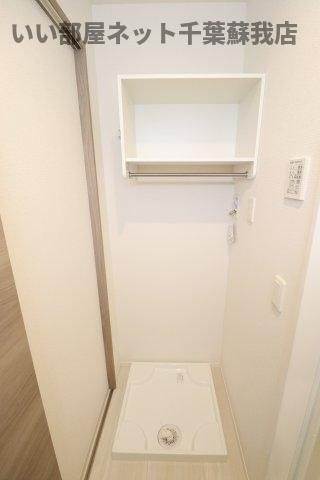 コンフォール古市場 ANNEXの洗面所|洗濯機置場