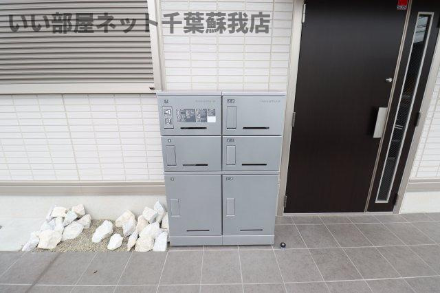 コンフォール古市場 ANNEXのロビー|宅配ボックスがあると、自分の時間を有効活用できますね！