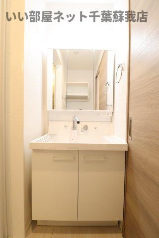 コンフォール古市場 ANNEXの洗面所|朝の準備に活躍する、洗髪洗面化粧台！