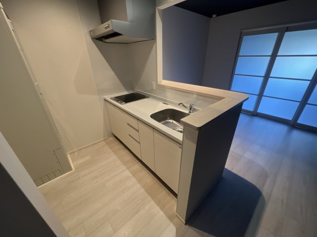 姫路市飾磨区西浜町１丁目の賃貸マンションのキッチン