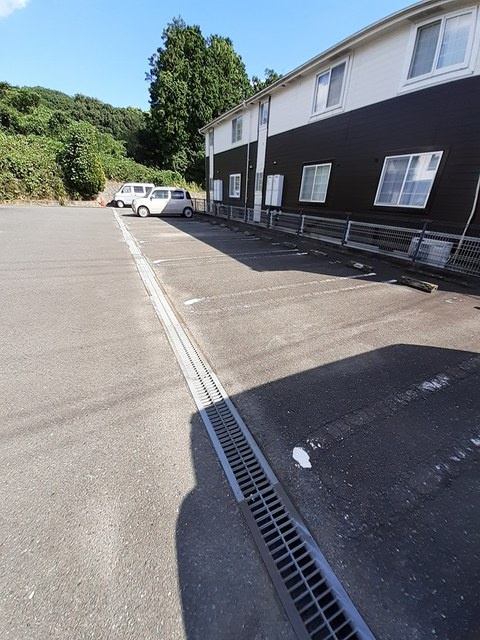 フォレスト金の原Ⅱの駐車場|駐車スペースもあります☆