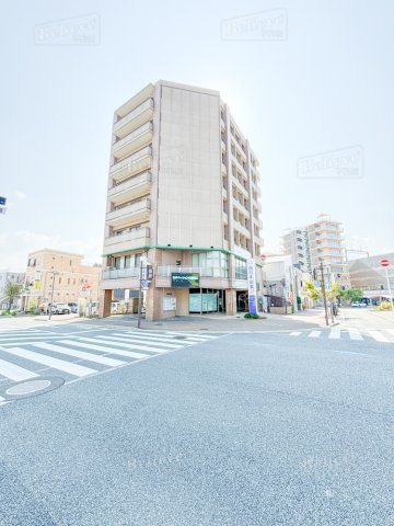ロイヤルタワー花畑駅前の外観|外観も気になるポイント
