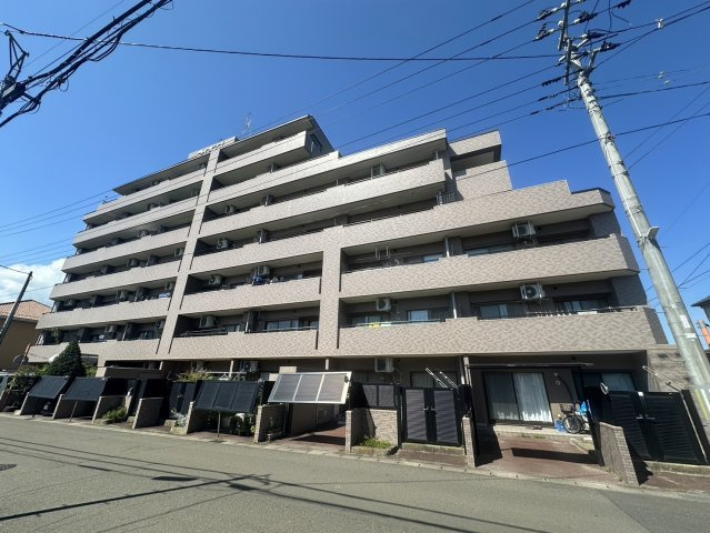 ライオンズマンション沖野の外観