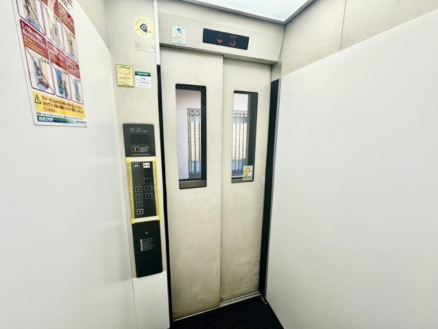 ライオンズマンション沖野のその他共用部分|エレベーター