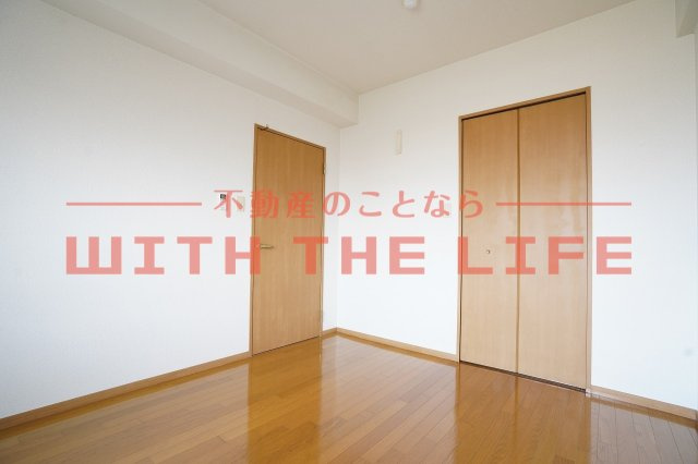 ステラコート弐番館【キャッシュバック対象物件】の洋室|個人の部屋や寝室として使える洋室です