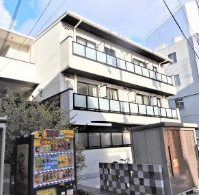 ウィンズコート歌島の外観