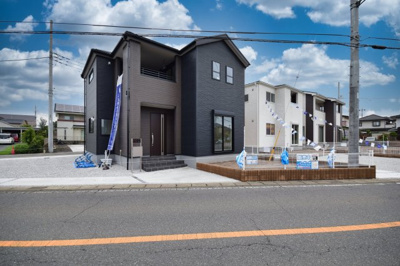 【外観】 | Livele Garden.S　太田第6大原町　1号棟 | ついに建物完成いたしました！ぜひ一度ご見学ください♪