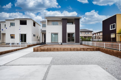 【外観】 | Livele Garden.S　太田第6大原町　3号棟 | ついに建物完成いたしました！ぜひ一度ご見学ください♪
内覧希望はこちら→0120-367-660