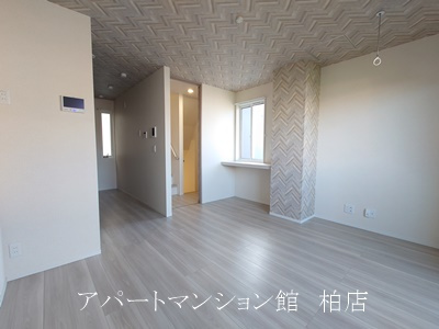 ルミエールの居間・リビング