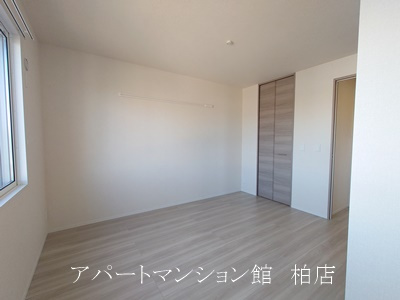 ルミエールの洋室