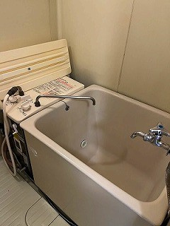 メゾン中村の浴室