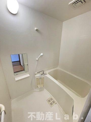 ヴィラエスポワールの浴室