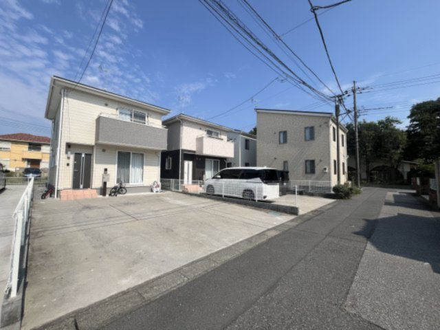 さいたま市岩槻区西町３丁目の一戸建ての外観|★ペット飼育可★駐車２台可★追炊★楽器相談★3口IHコンロ★