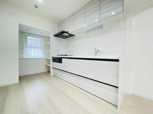 グリーンパーク西八王子【仲介手数料無料】　八王子市追分町17-4　中古マンションのキッチン|新品のキッチン。お料理の時間も楽しくなりそうです。～仲介手数料無料☆八王子ひなた不動産～グリーンパーク西八王子