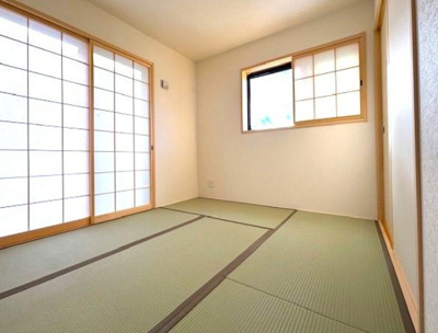 【和室】 | ファーストタウン川辺郡第８猪名川町伏見台 | ゆったりとくつろげる和室です