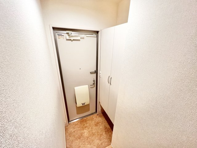 オリオンクレストの玄関|※別部屋参考写真
